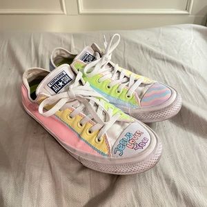 Custom painted pastel converse